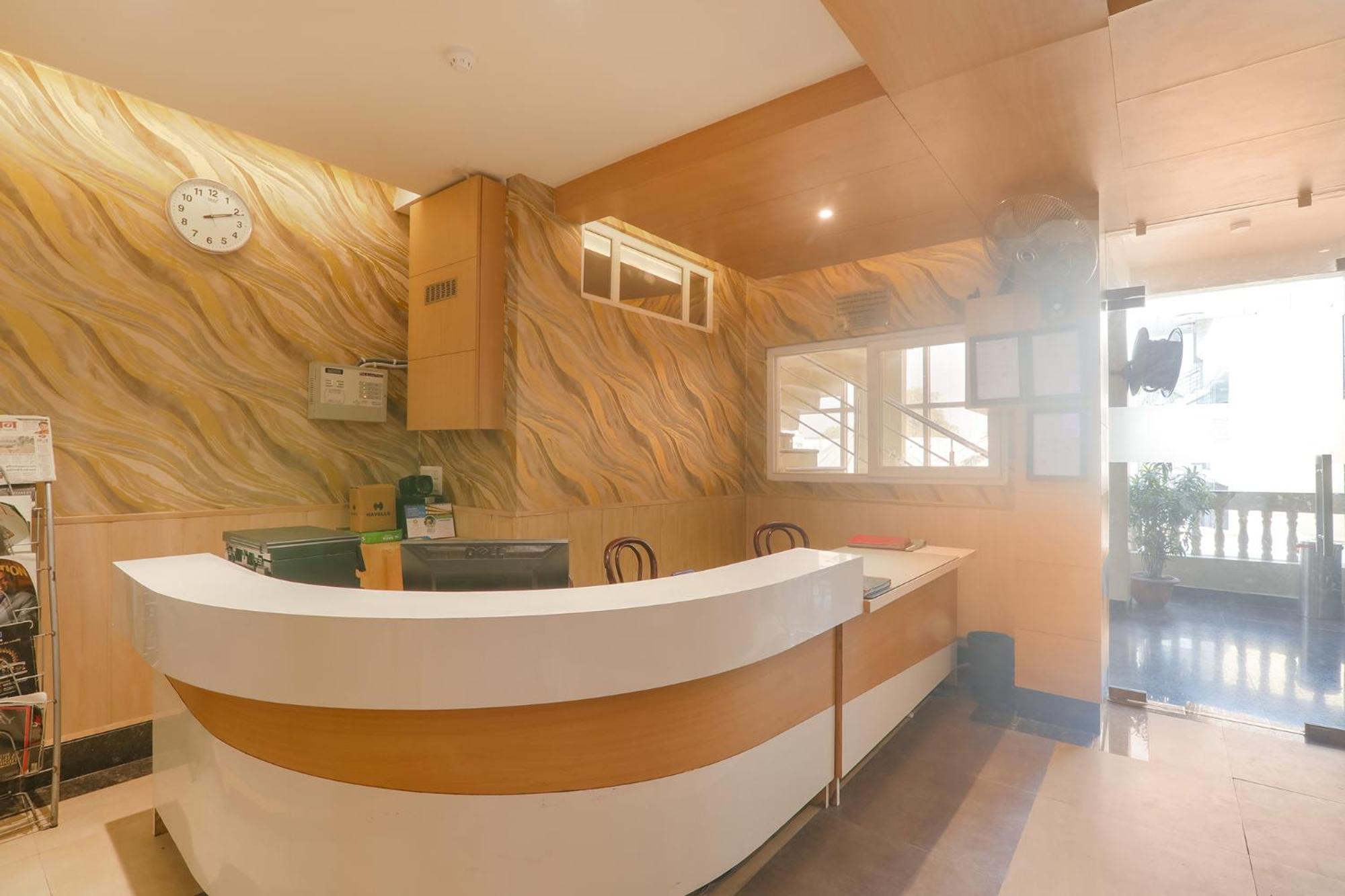 Fabhotel Raghubar Kripa 러크나우 외부 사진