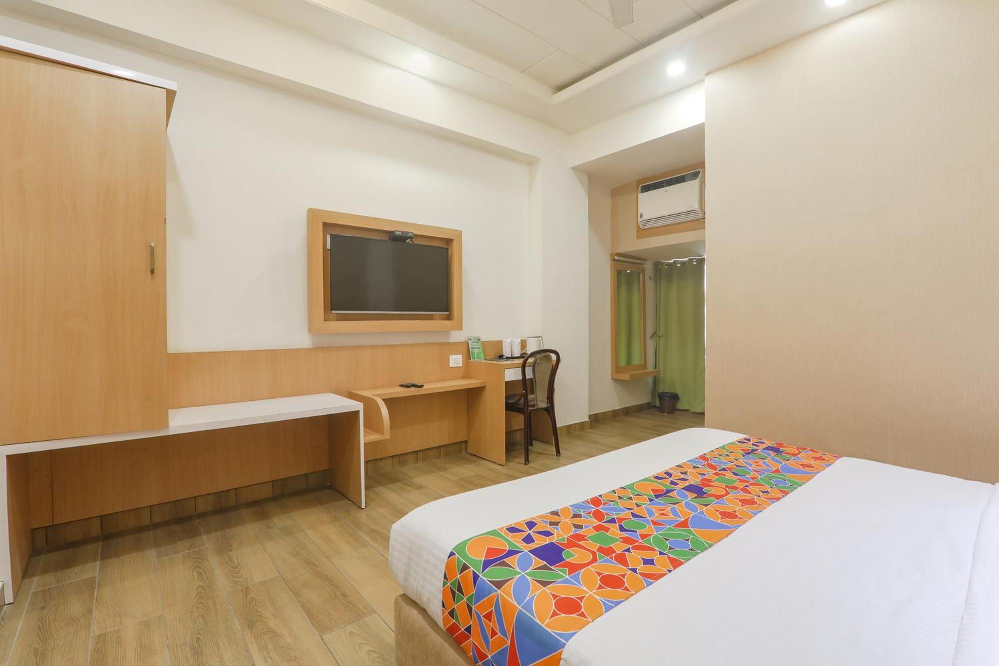 Fabhotel Raghubar Kripa 러크나우 외부 사진
