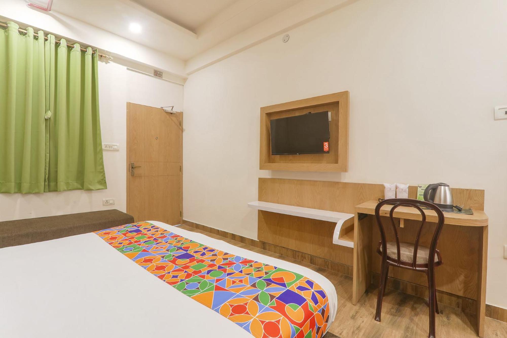 Fabhotel Raghubar Kripa 러크나우 외부 사진